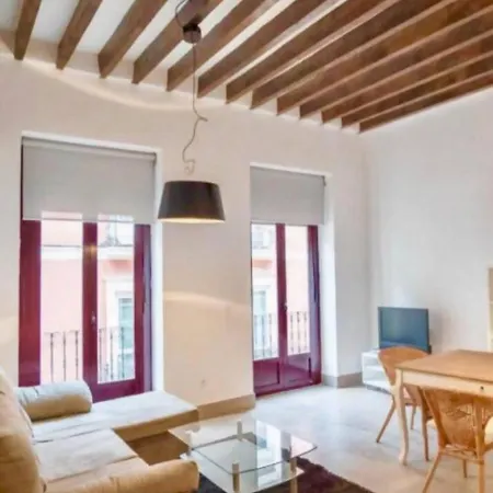 Lovelyloft Castanos Apartment